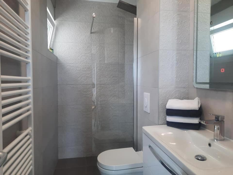 Apartment Anny De Luxe With Sea View 马卡尔斯卡 外观 照片